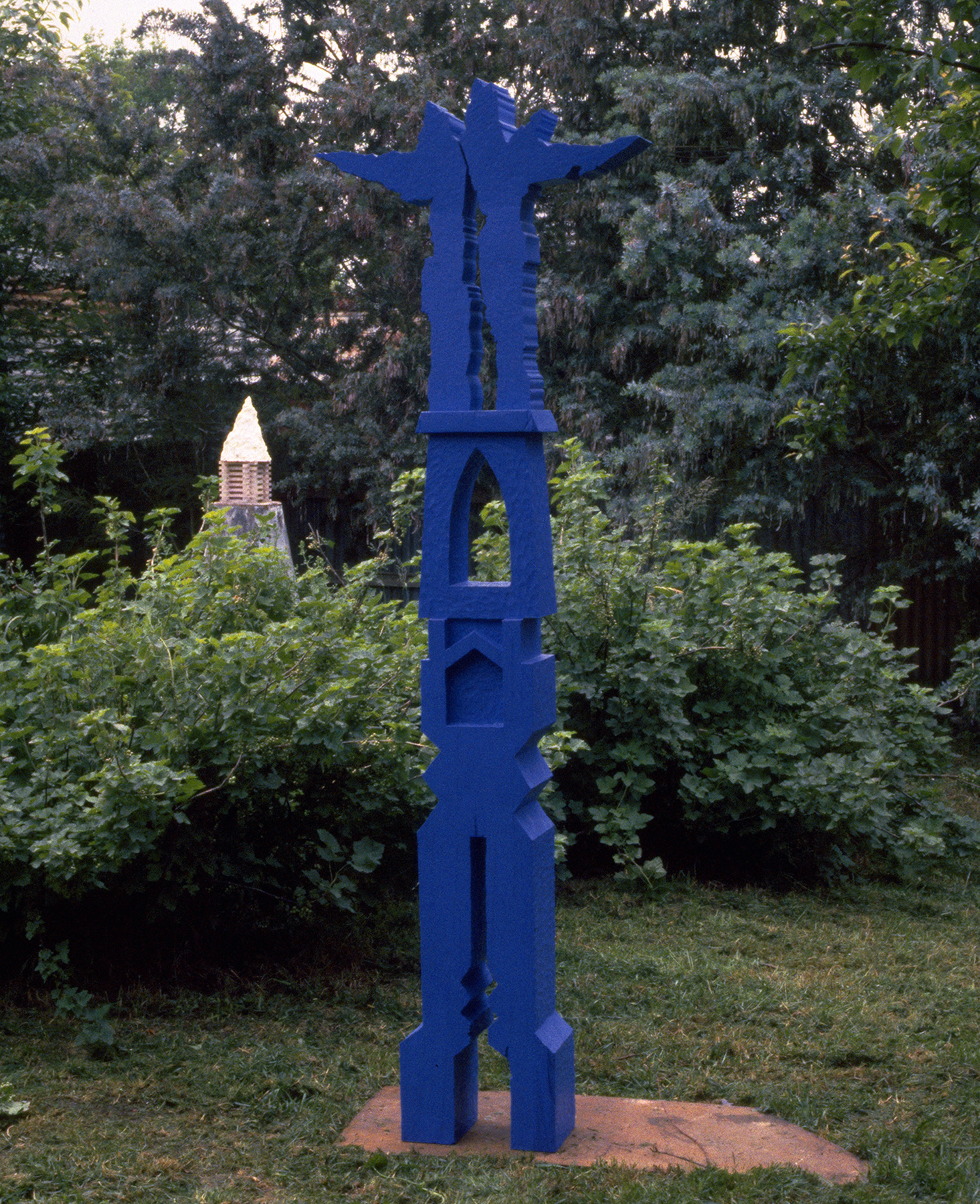 Arkaroola Totem Two, 1990, sculpture by Adrian Mauriks