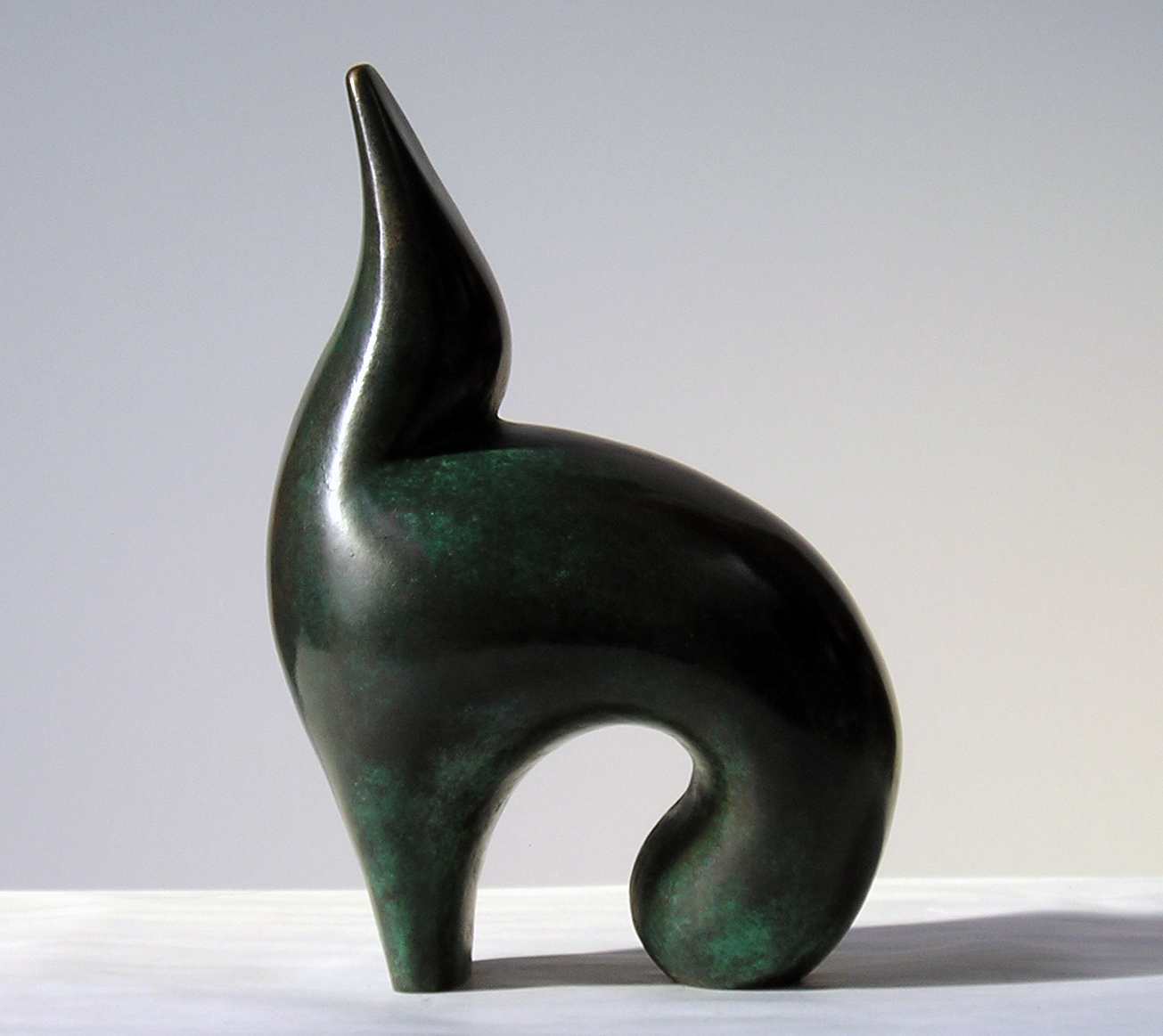 Bird, 2003, sculpture by Adrian Mauriks.