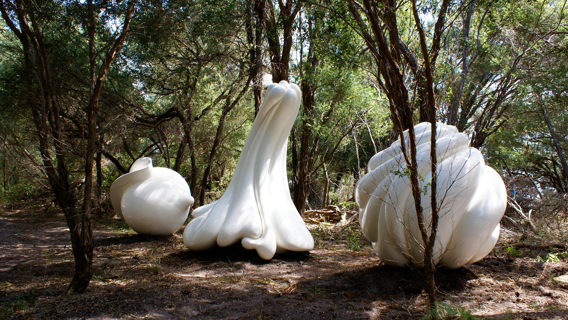 Strange Fruit, 2010. Sculpture by Adrian Mauriks.